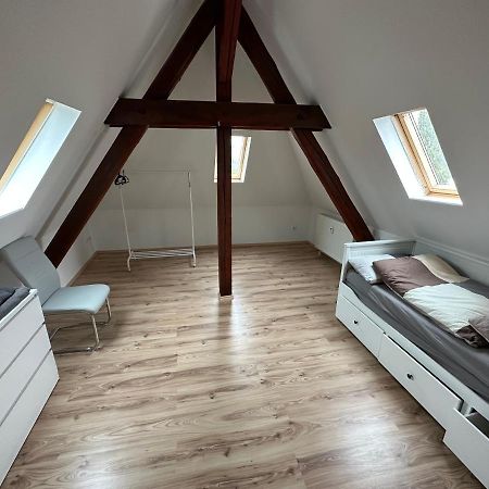 Schoene Grosse Maisonettenwohnung In Weissenthurm Exterior photo
